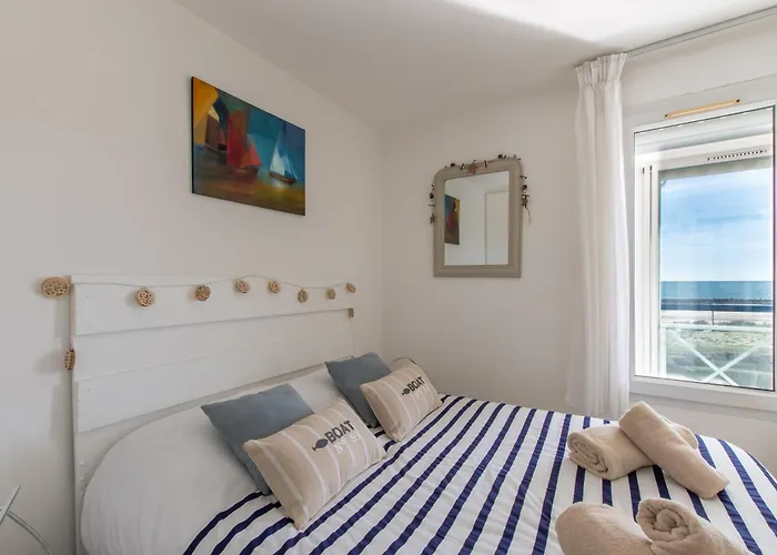 L'evasion Bleue * Wifi * Bord De * Piscine * *