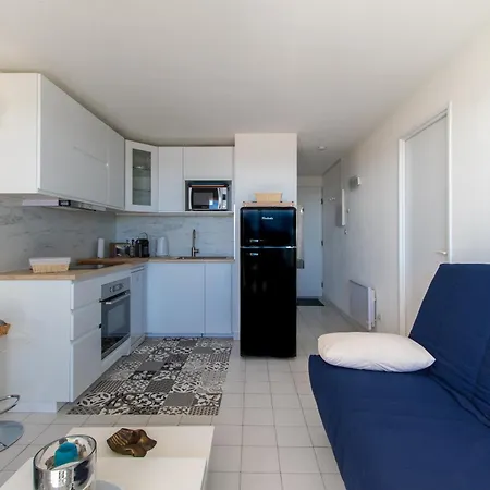 L'evasion Bleue * Wifi * Bord De * Piscine * Appartamento